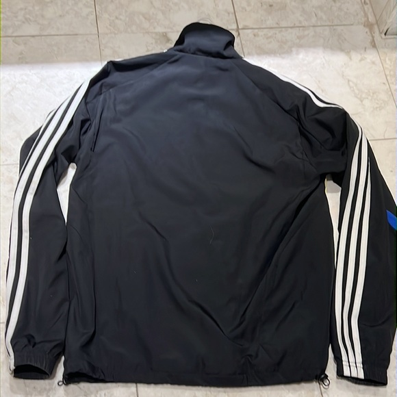 Adidas Chelsea jacket worn twice like new !! - Picture 3 of 3